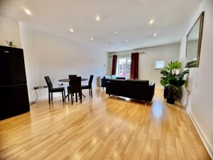 Photo 4- click for photo gallery